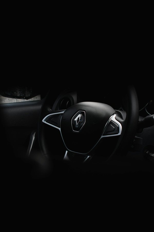 La musique de pub renault symbioz : un retour aux années 80